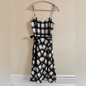 Banana Republic Black & White Plaid A-line Dress Size 8